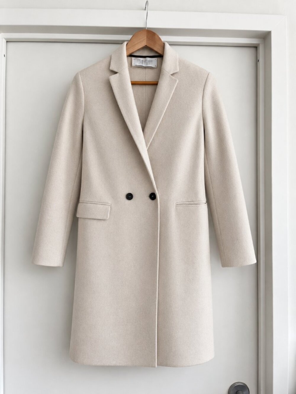 Harris Wharf London wool felt coat in Cream, size 4.